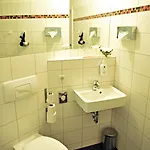 Otel Alex 2*