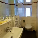 Otel Alex 2*