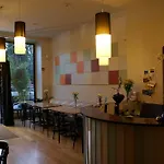 Otel Alex 2*