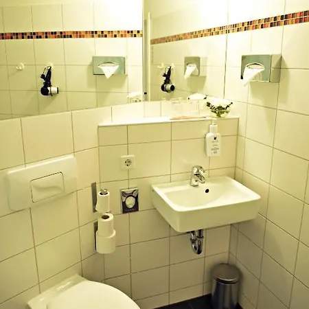 Hotel Alex 2*