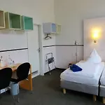 Alex Hotel 2*
